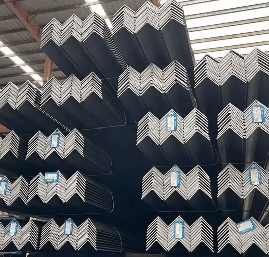 热轧Q235B碳钢角钢3#-20#等边角铁冲孔货架角钢不等边角钢