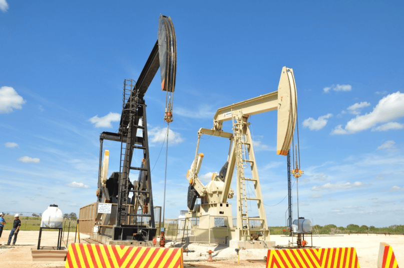 常规游梁式抽油机