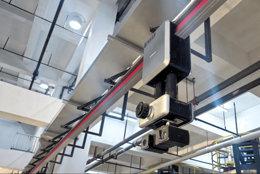 轨道式巡检机器人