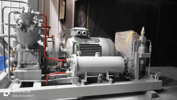 2V型高压气体压缩机