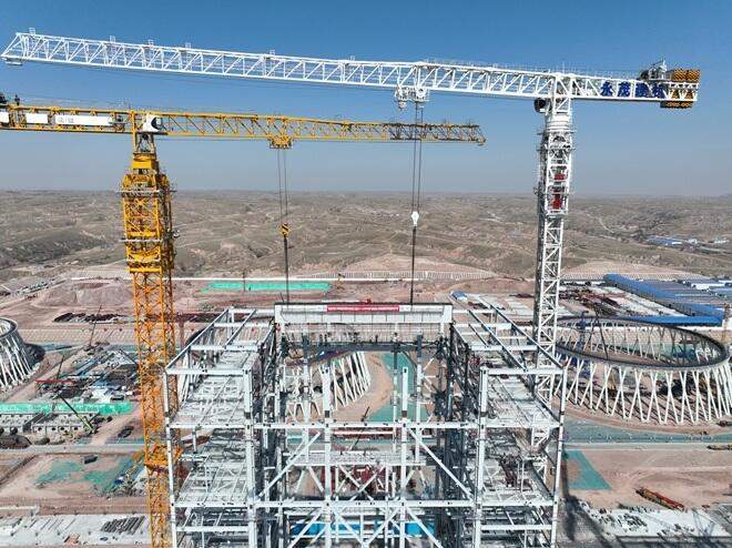 三峡蒙能东胜热电项目吊装作业细节