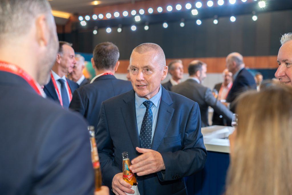 国际航空运输协会表示,2026年2月全球航空货运数据显示,二月总需求增长11.2%