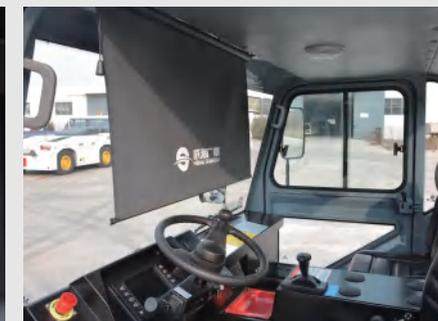 GT15D 飞机牵引车(电动式) 磷酸铁锂电池