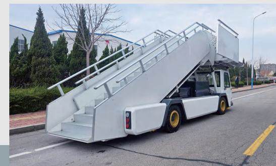 GKT58ZD 旅客登机梯(电动式) 磷酸铁锂电池