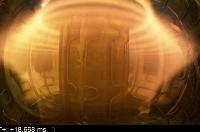 “洪荒70”成功放电。