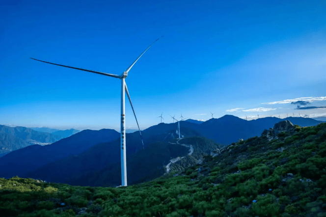 雅砻江腊巴山风电场