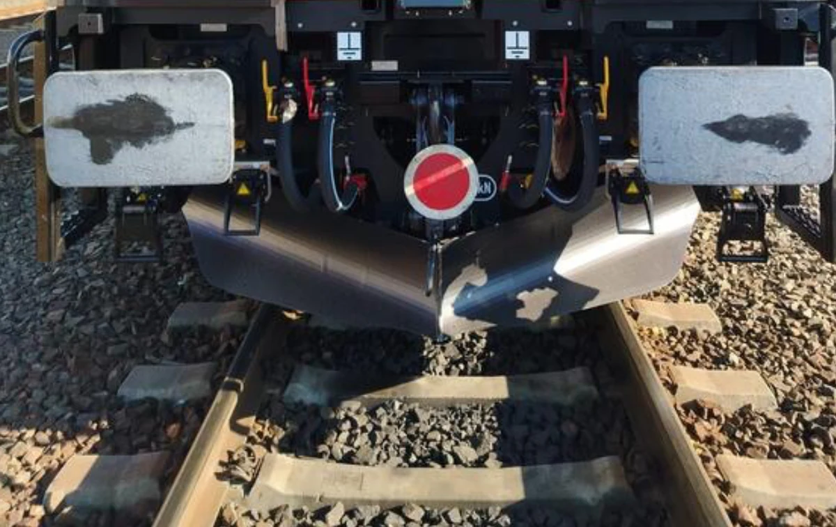 Alstom delivers ARF first of 16 Traxx locomotives