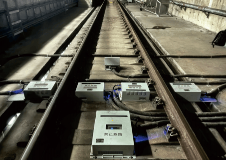 Устройство для онлайн-мониторинга 360-градусных динамических изображений транспортных средств