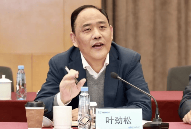 上海国盛集团党委书记、董事长