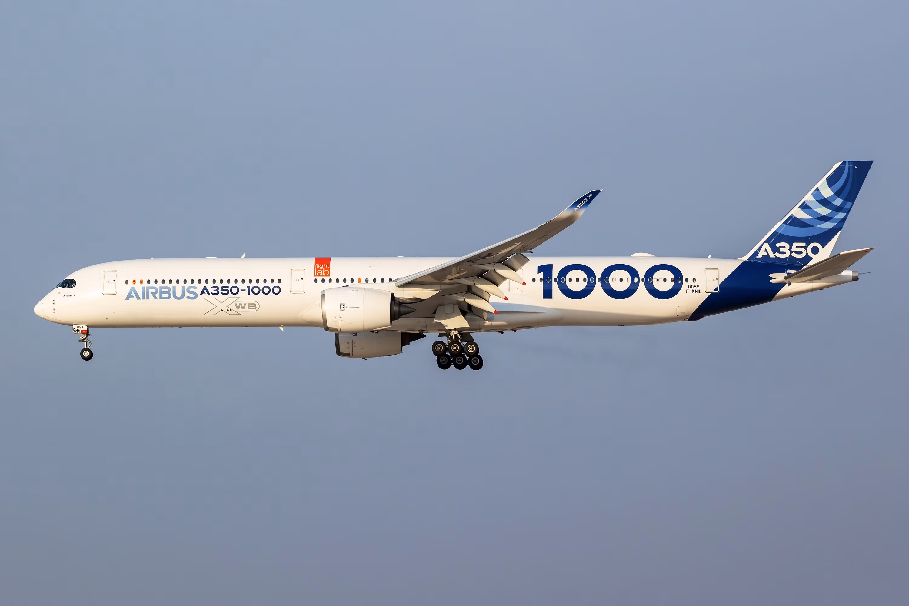 Airbus A350-1000