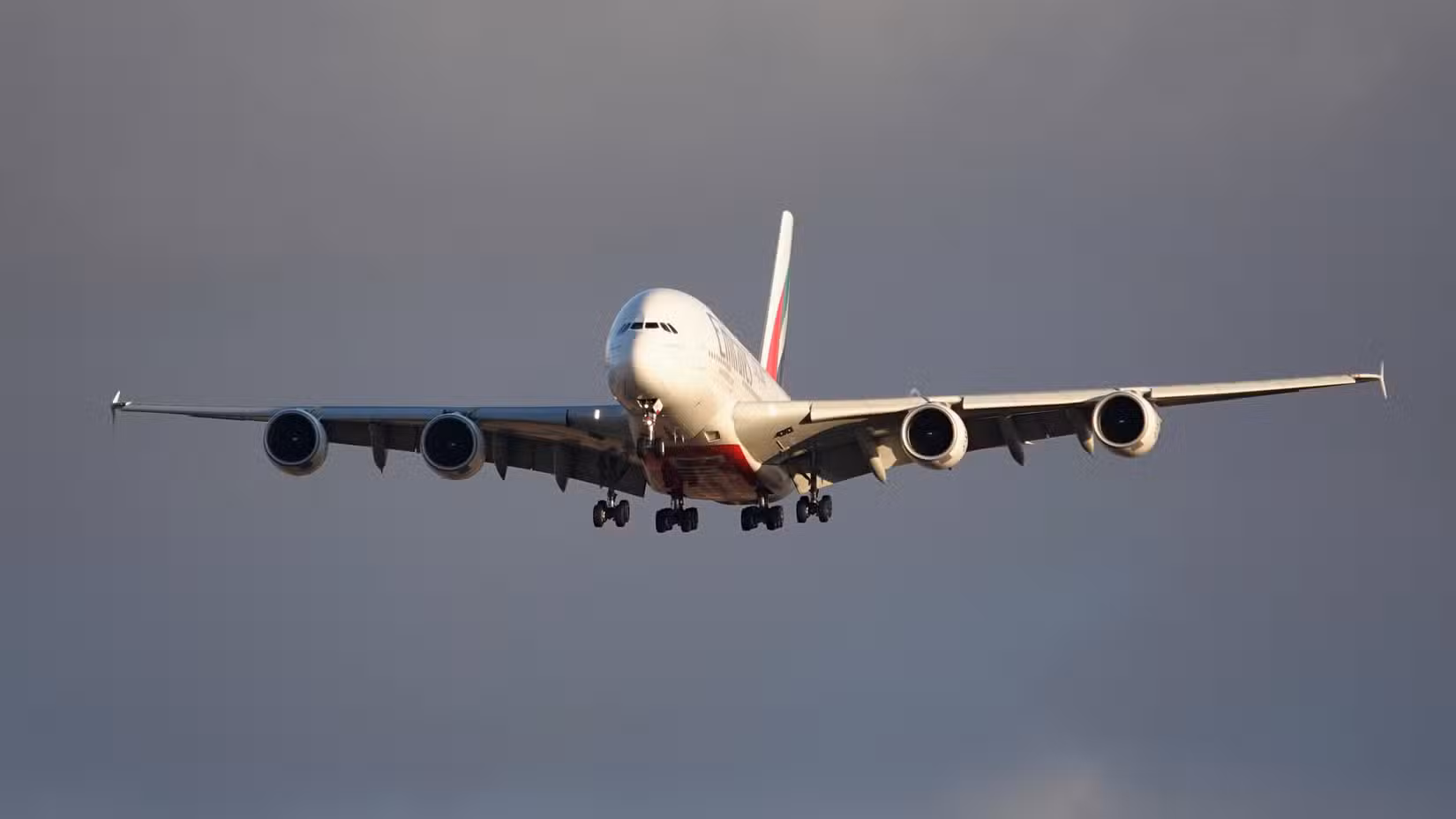 Emirates A380 on approach