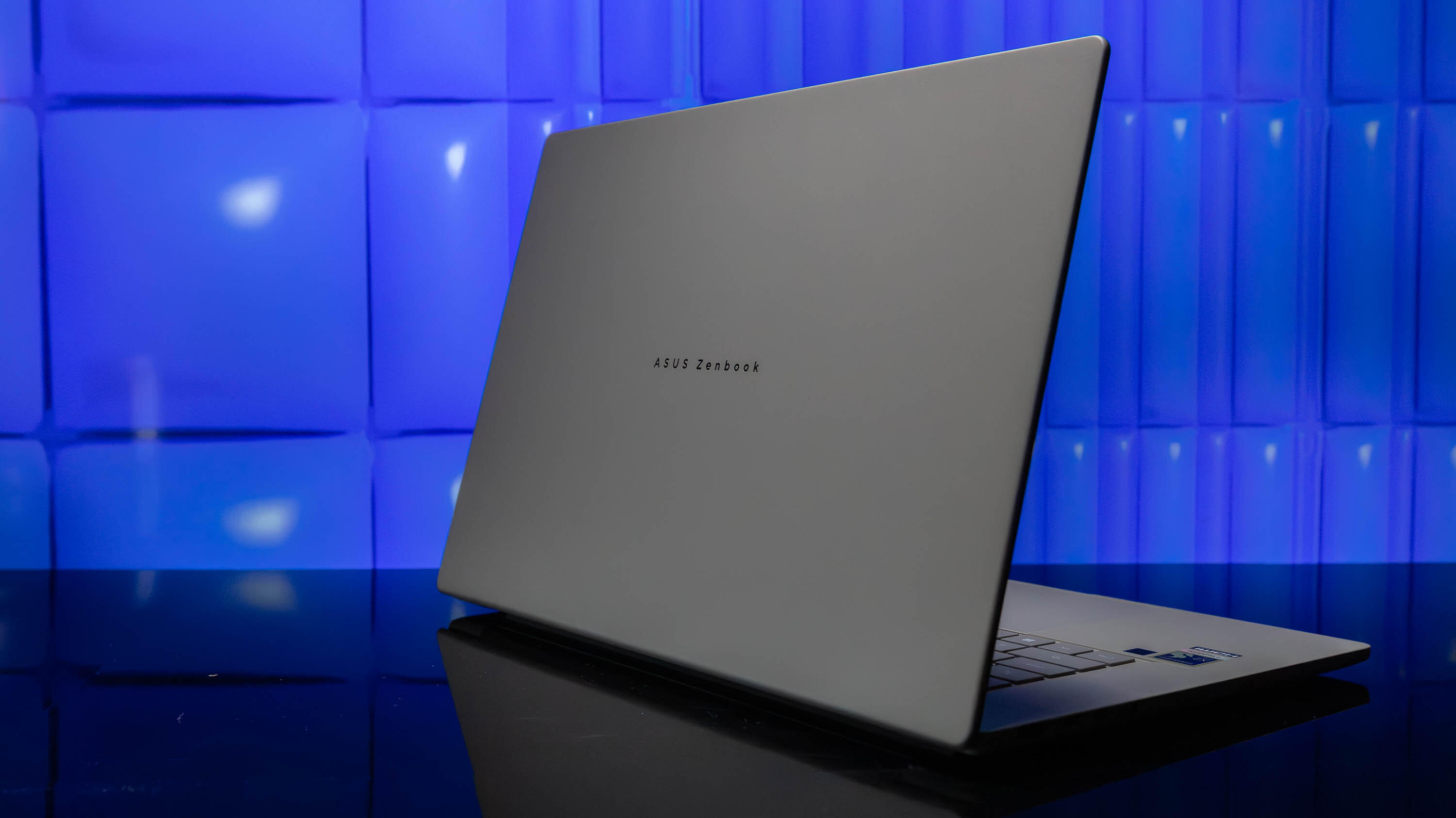 Asus Zenbook A16 laptop