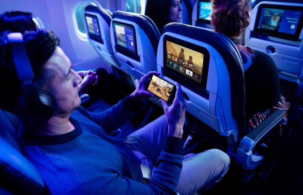 United Airlines Starlink WiFi