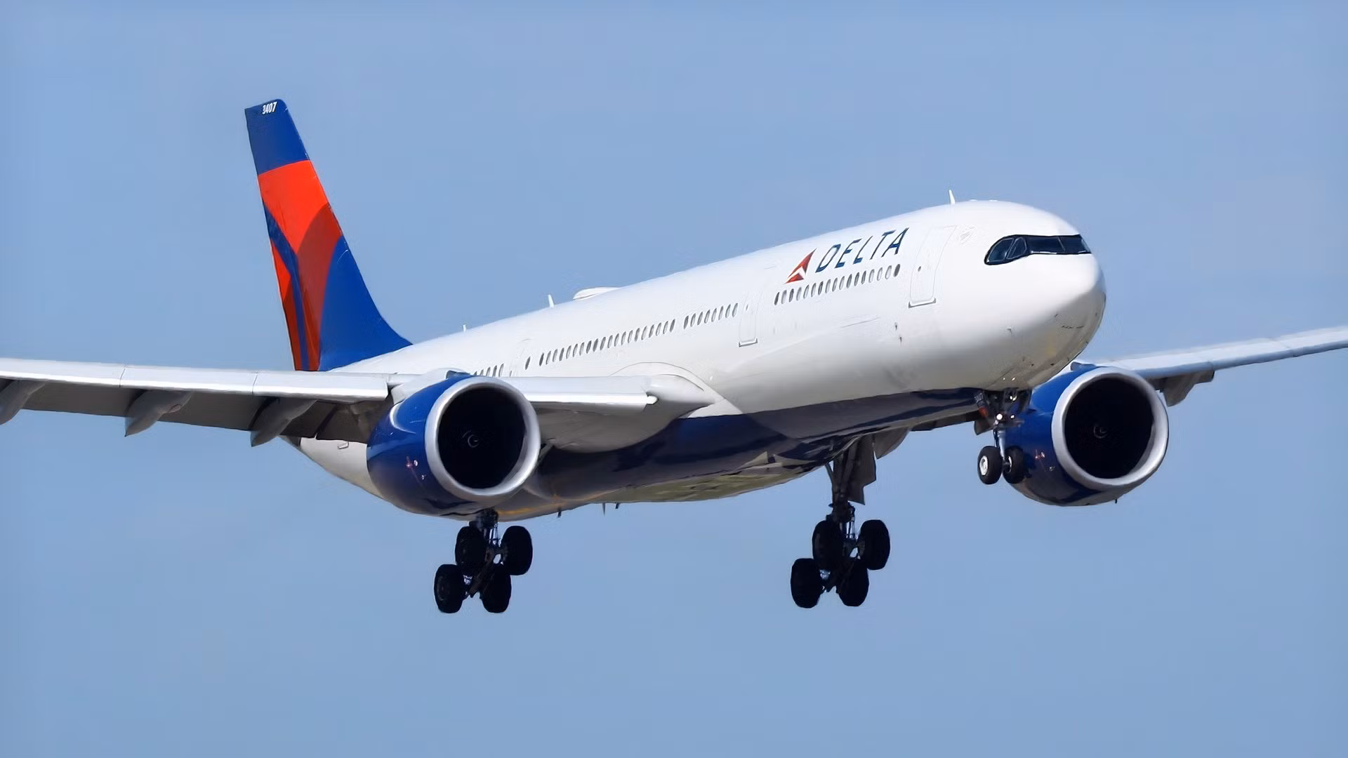 Delta Air Lines Airbus A330-900 on very short final approach