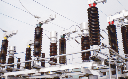 40.5kV、126kV、145kV 双柱水平旋转高压交流隔离开关