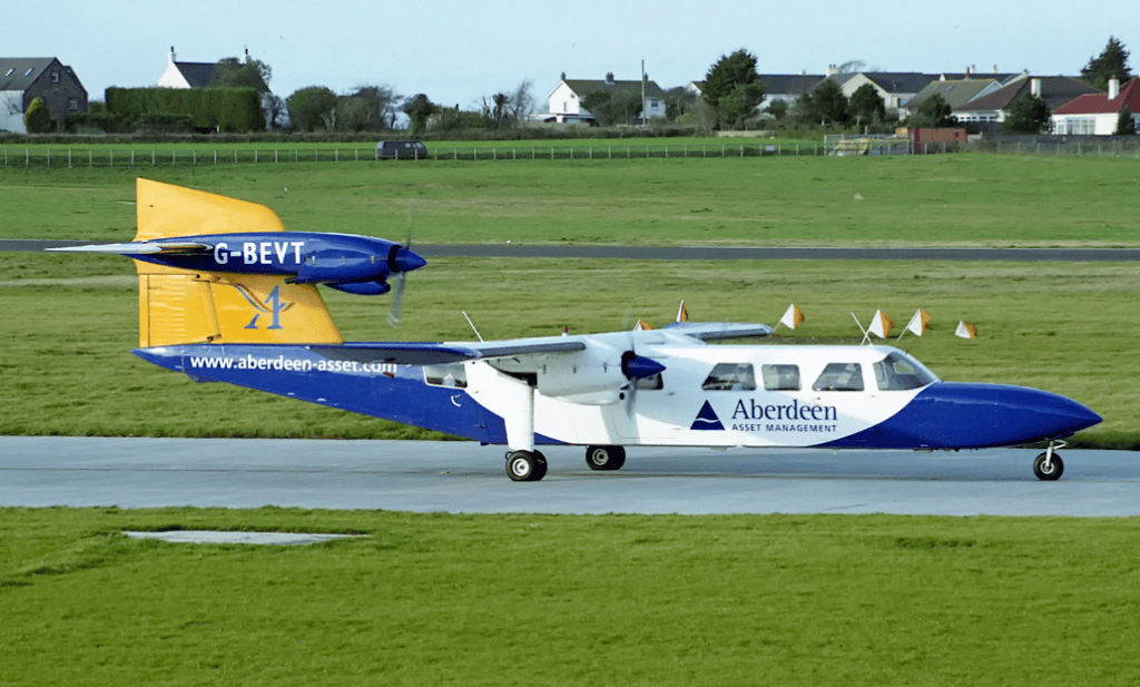 布里顿-诺曼特里兰达