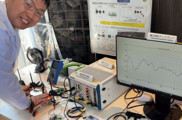 2025年世博会上的示范实验。(虽然拍摄环境中可以看到风扇，但实验中并未使用风扇，实验在32°C左右的环境温度下进行。)