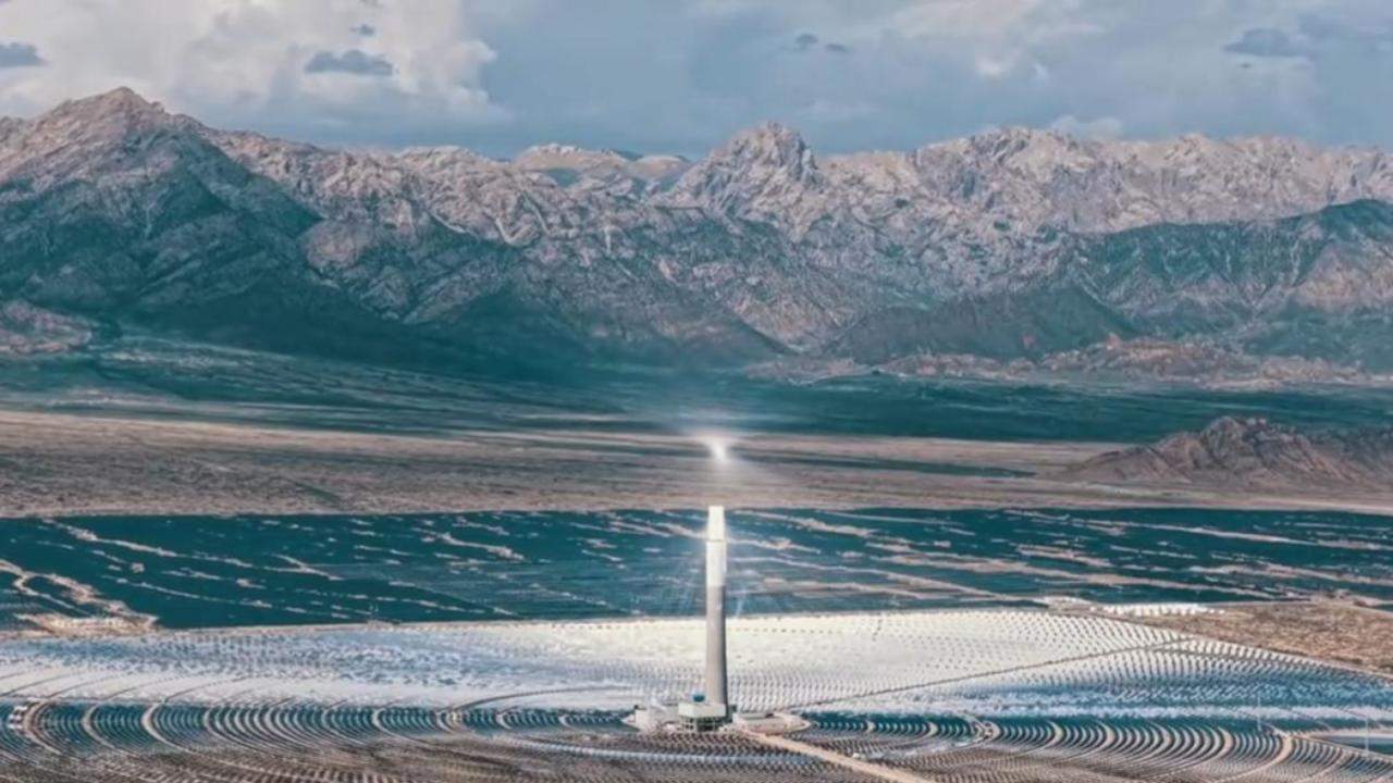 震惊！中国在沙漠建20个三峡量级光伏电站，荒漠秒变能源绿洲