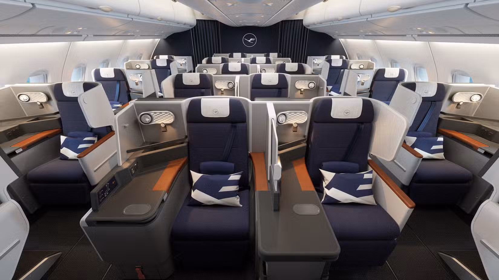 toppl_lh_a380_bc_shot_03-1