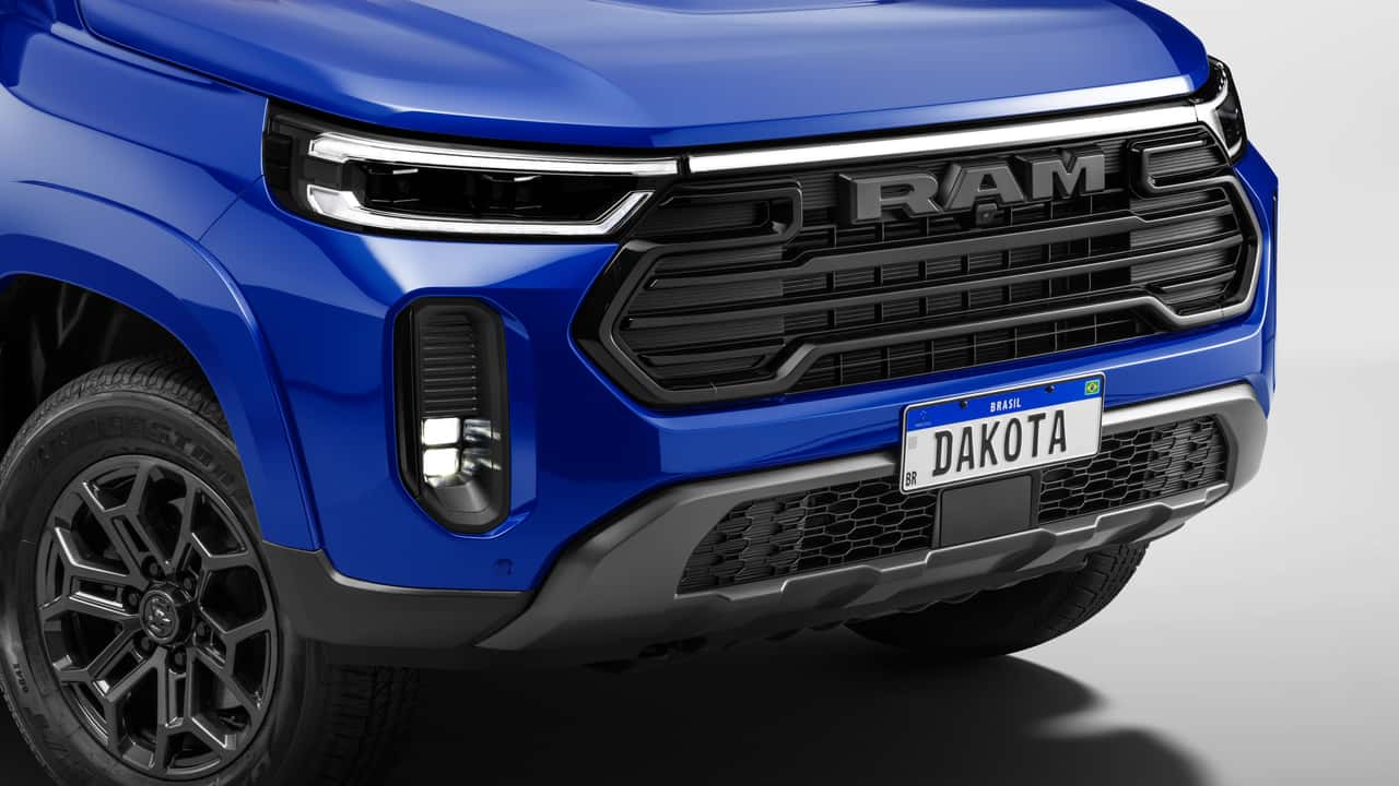 Ram Dakota Laramie Night Edition 2027
