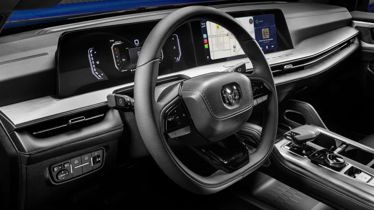 Ram Dakota Laramie Night Edition 2027