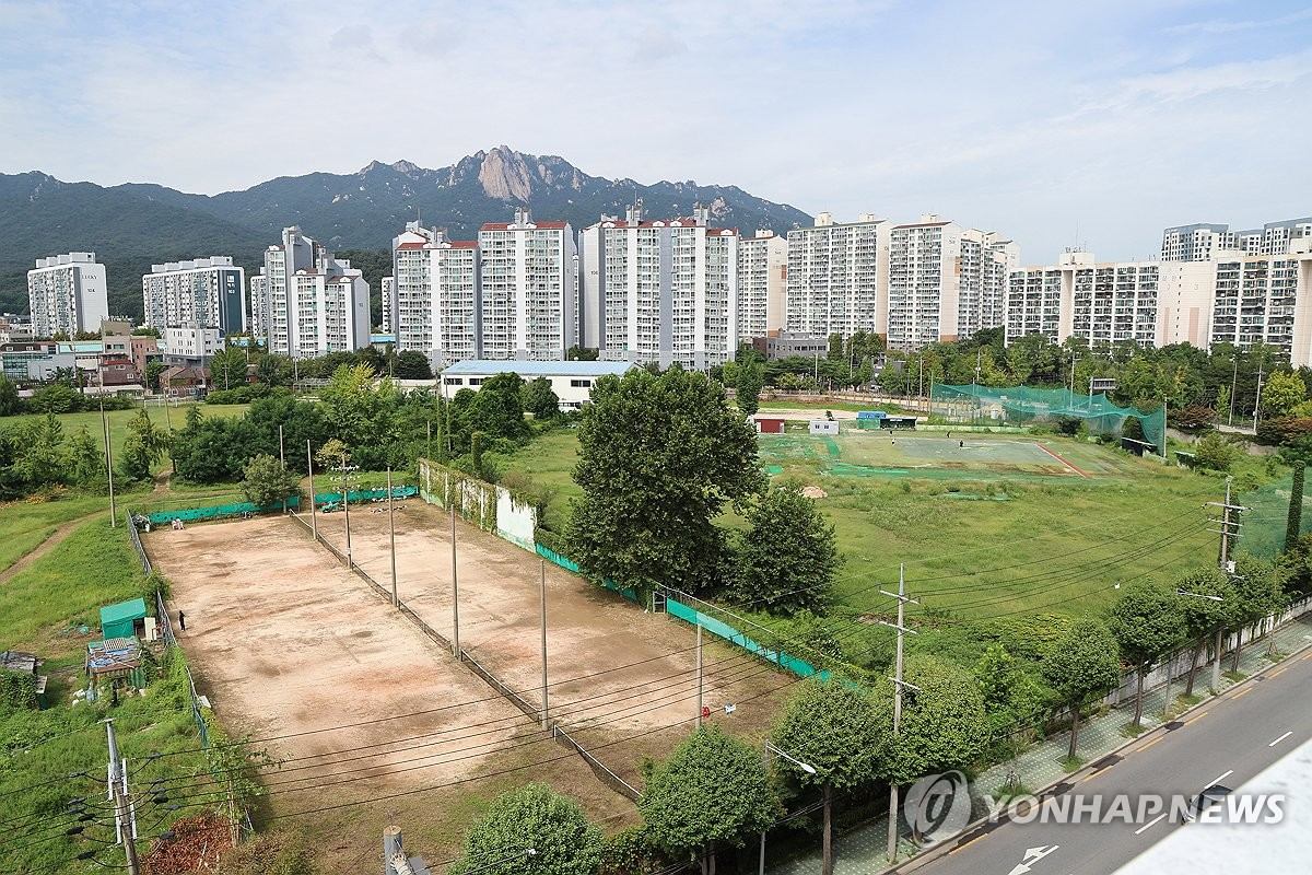 道峰区成均馆大学棒球场用地