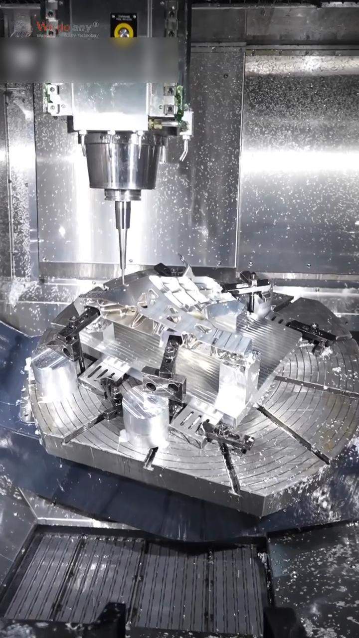 Precision redefined with 5-axis CNC machining! #CNCManufacturing #5AxisMachining #AluminumFabricatio