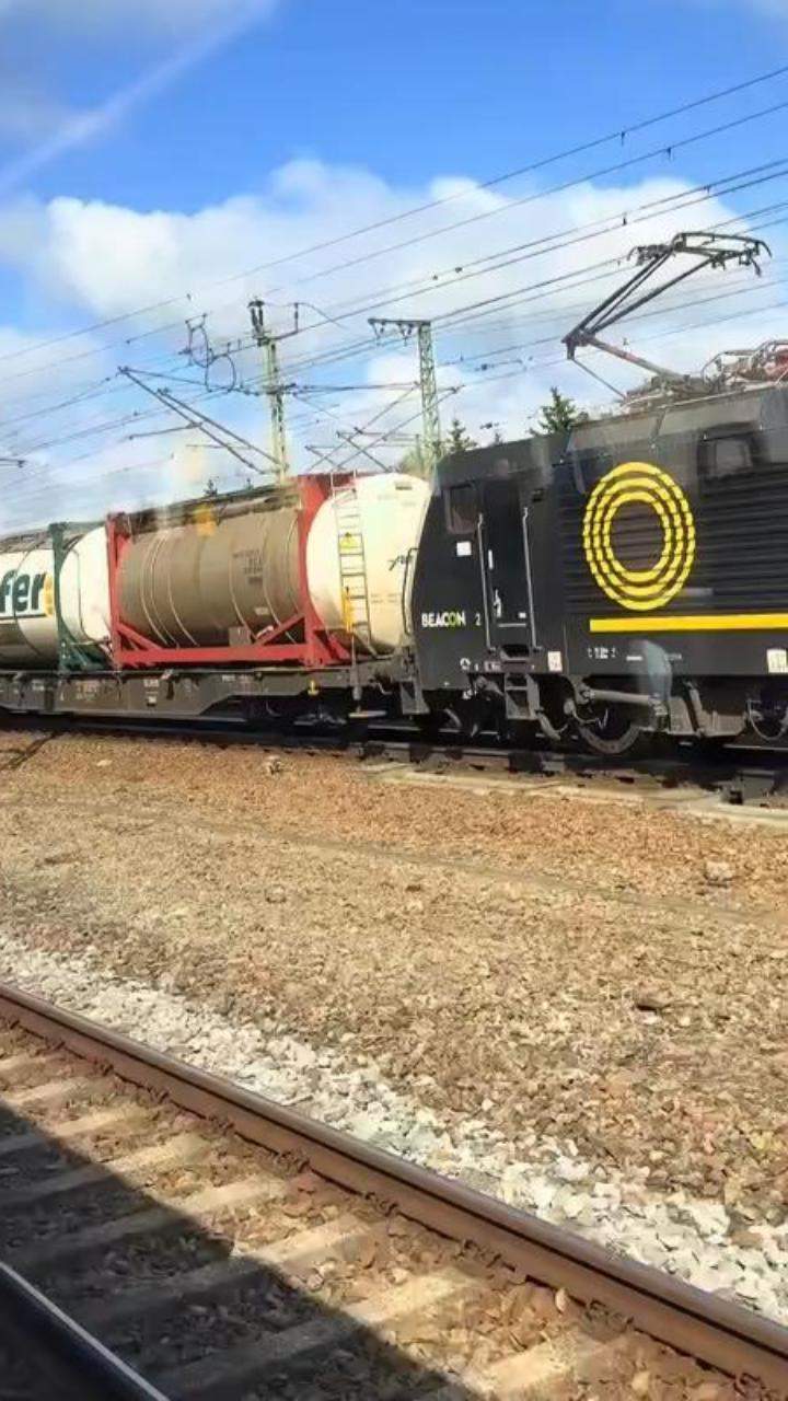 #creatorsearchinsights وحش السكك الحديدية #قطار_شحن #عمالقة #هندسة FreightTrain #bigtrains