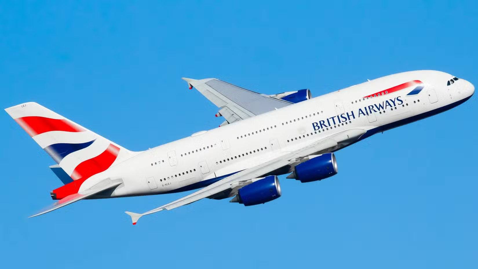 英国航空A380从伦敦希思罗机场起飞