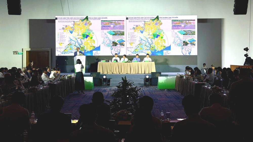 Scene from the 'Ho Chi Minh City Century Vision Master Plan' seminar. Photo: Hoang Hung