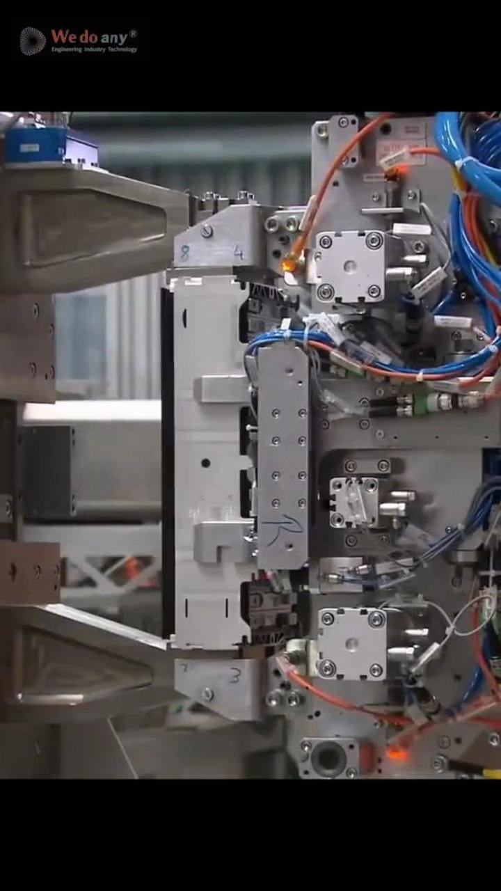 BMW Car Factory ROBOTS ? PRODUCTION Fast Manufacturing #manufacturing #foryou #fyp
