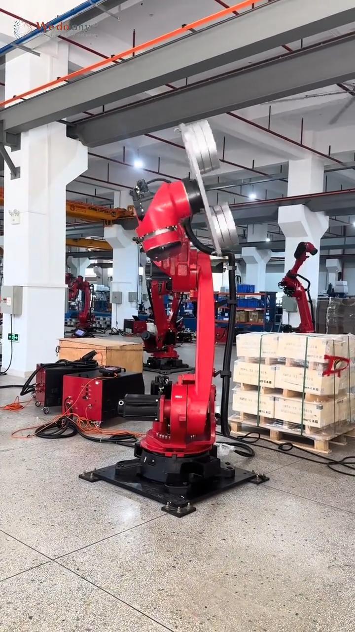 Industrial robot #industrial #factory #robot #industrialrobot #welding #spraying