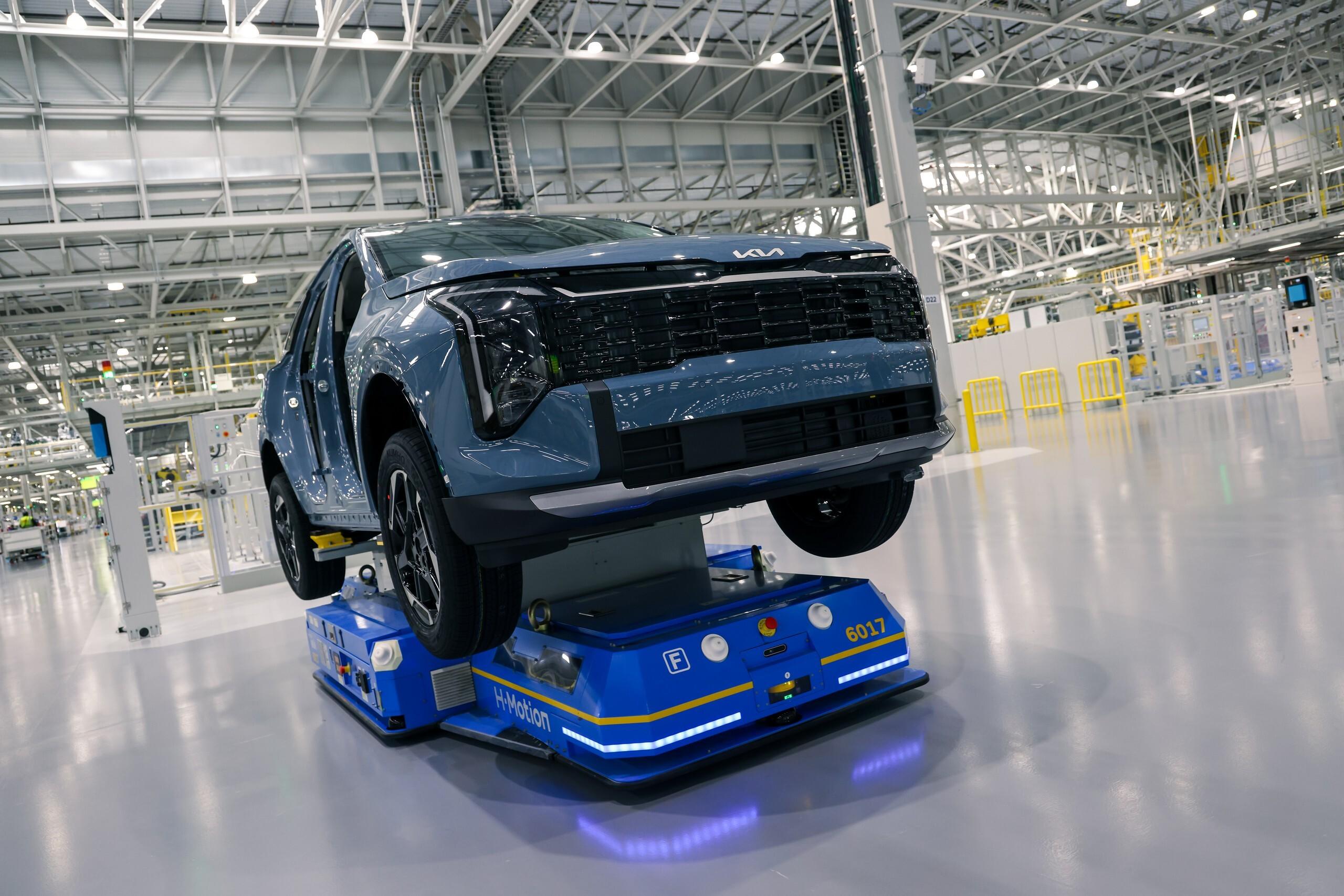 Hyundai construiu uma fábrica na Geórgia que produzia apenas veículos elétricos e agora começa a produzir modelos híbridos da Kia
