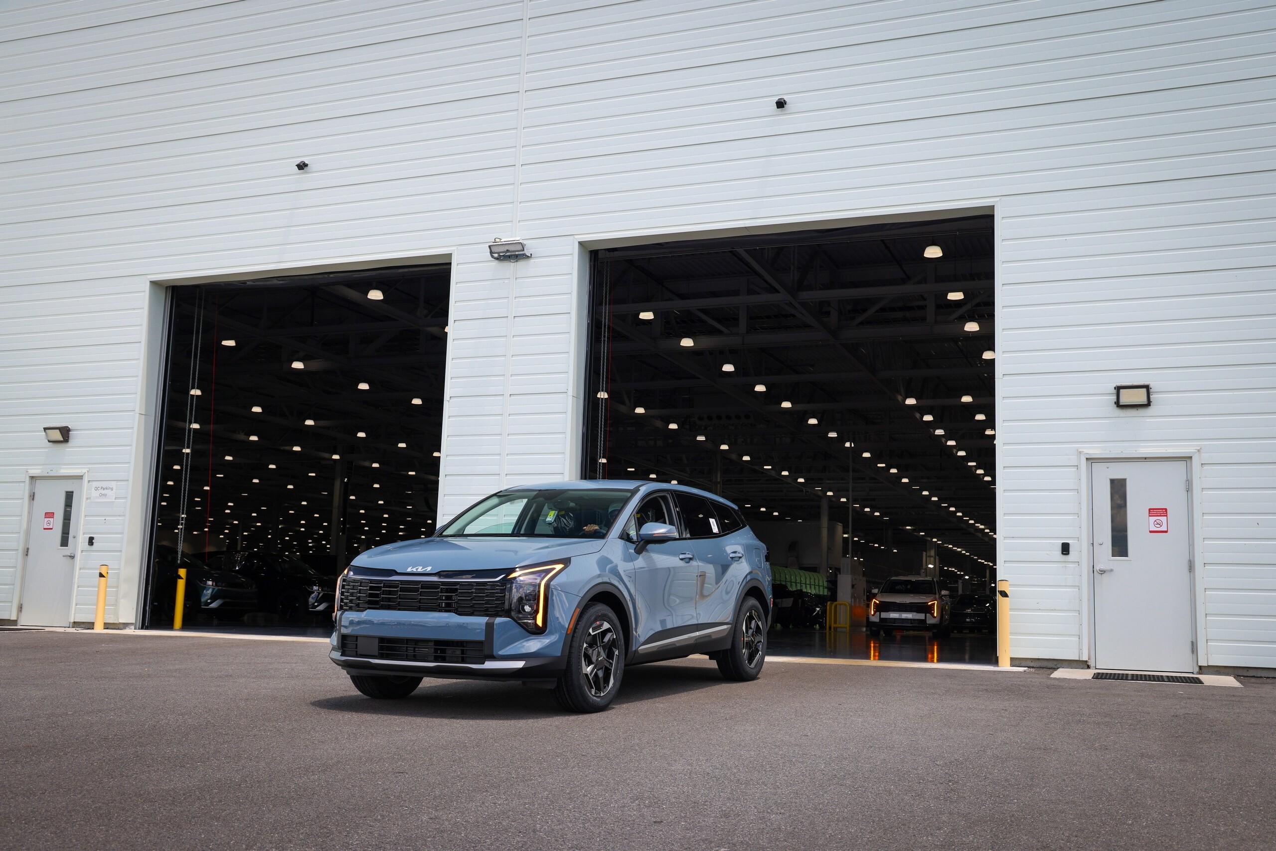 Hyundai construiu uma fábrica na Geórgia que produzia apenas veículos elétricos e agora começa a produzir modelos híbridos da Kia