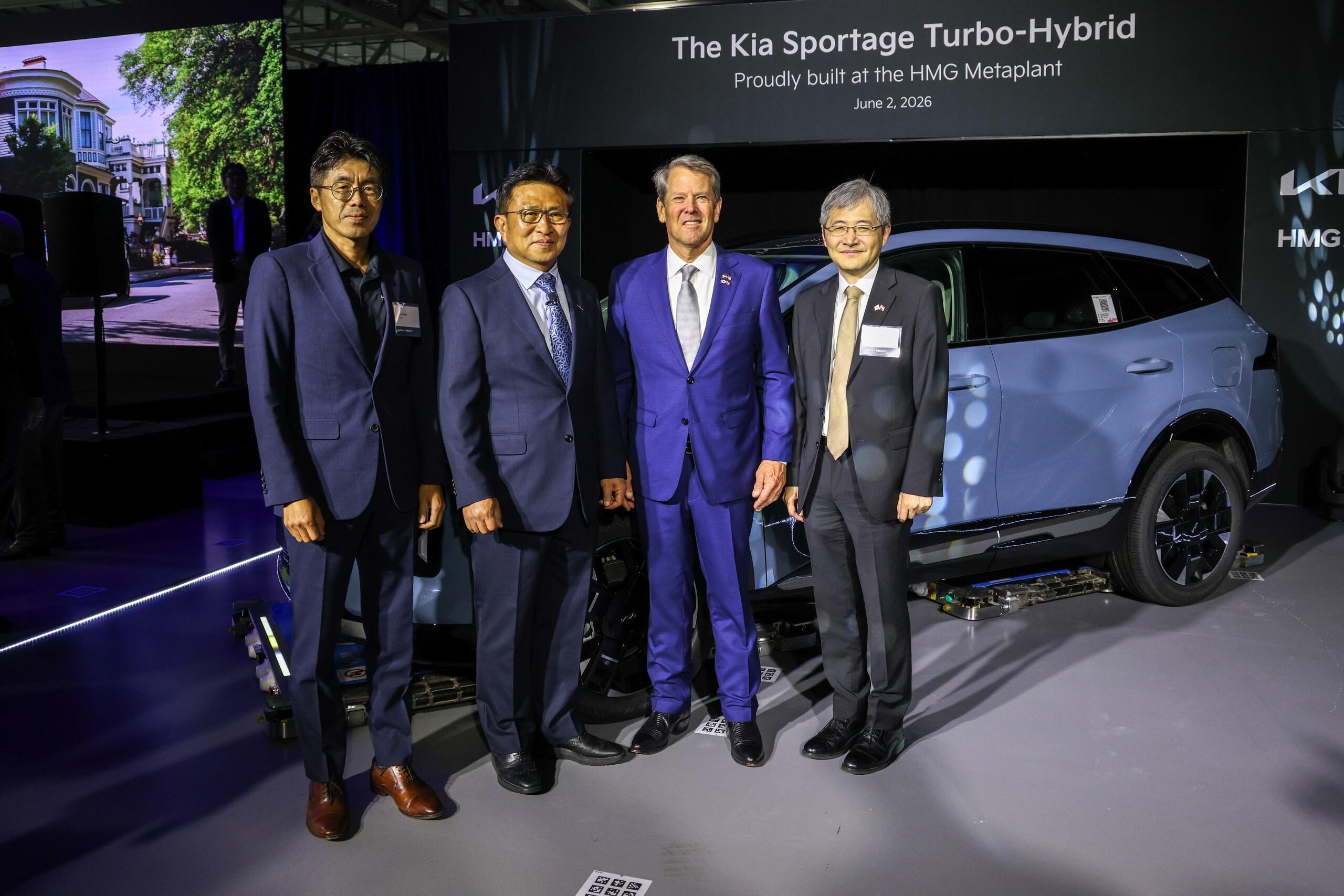 Hyundai construiu uma fábrica na Geórgia que produzia apenas veículos elétricos e agora começa a produzir modelos híbridos da Kia