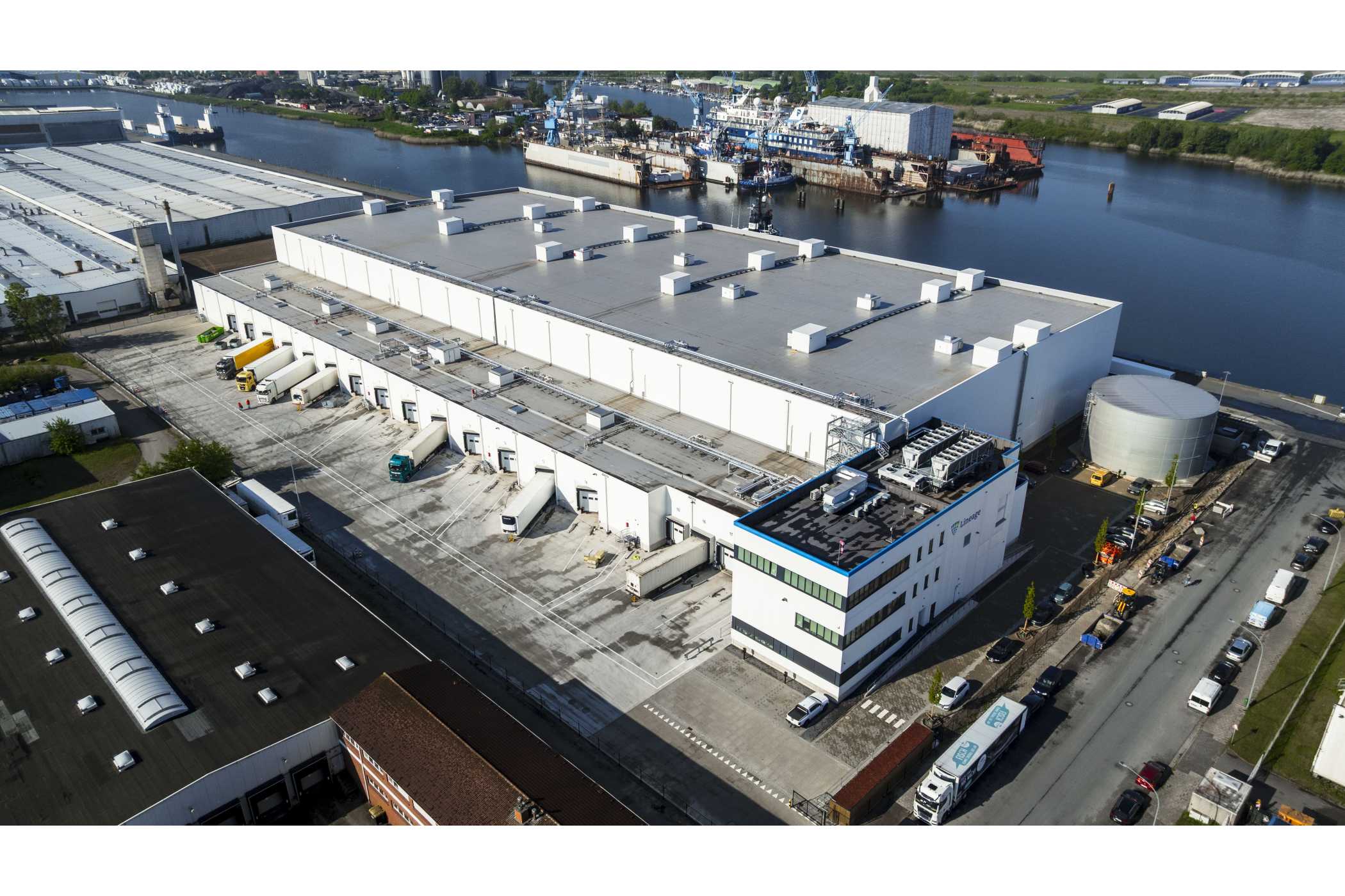 A Lineage inaugurou uma base logística no porto pesqueiro de Bremerhaven para distribuição de produtos pesqueiros da Ásia-Pacífico. (Fonte: Lineage)