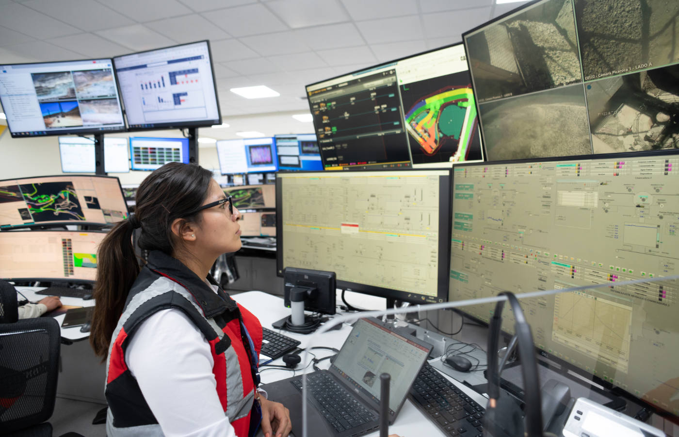 Artificial intelligence is becoming a key tool for improving productivity and efficiency in modern mining.