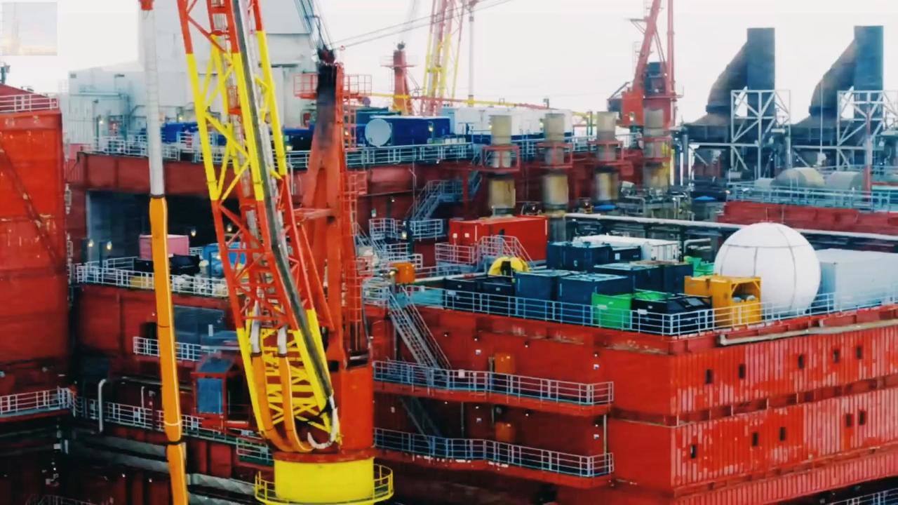 Добыча, переработка и транспортировка газа и нефти с моря?