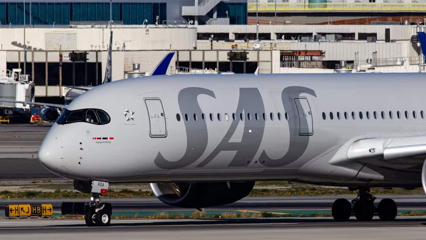 SAS Airbus A350-900 at Los Angeles International Airport