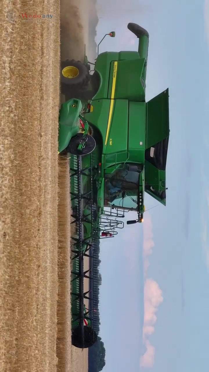Wheat Harvest Videos Are Back ?‍↔️ #wheatharvest #farming #fyp #fy #farm #johndeere #drone #usa #tra