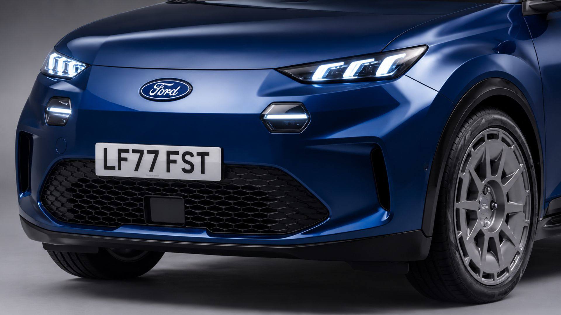 El Ford Fiesta podría regresar a Europa como un pequeño vehículo eléctrico, basado en la plataforma de Renault, con una autonomía superior a 400 km, en línea con la nueva estrategia de Ford.