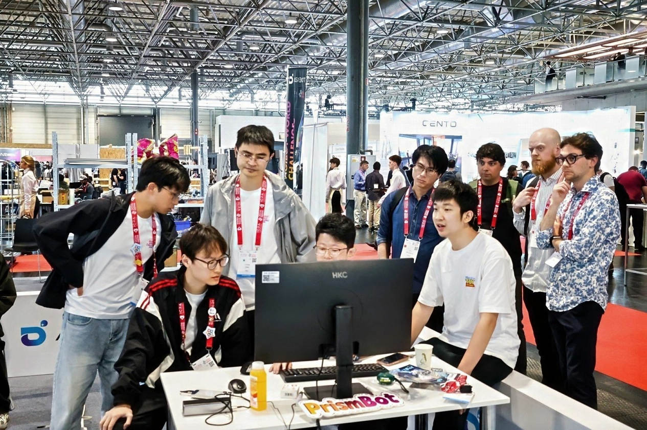 vivo robotics team fine-tuning algorithms on-site at ICRA in Vienna