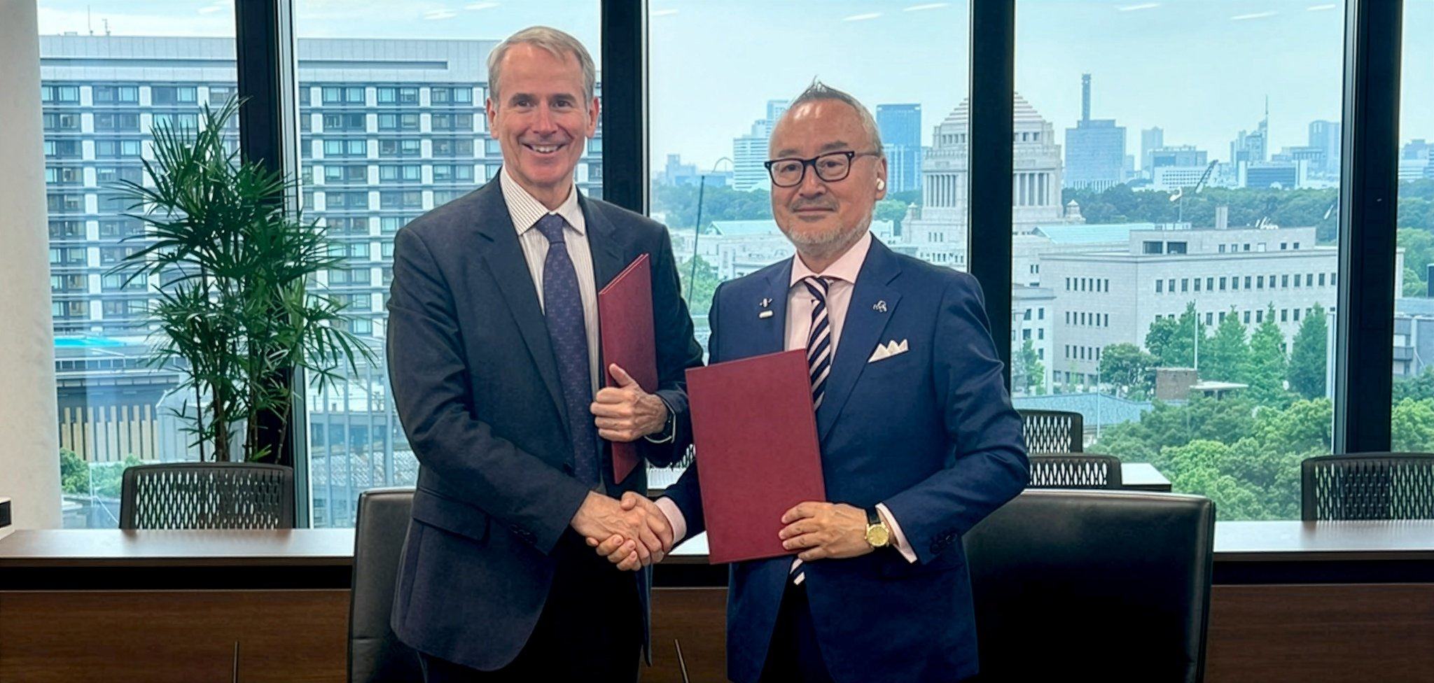 Avanti Communications and SKY Perfect JSAT Corporation sign satellite purchase agreement