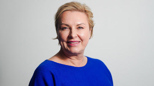 Linda Saunders, Salesforce非洲区域经理兼解决方案工程高级总监。