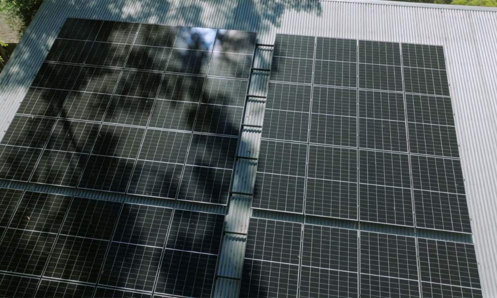 Painéis solares AIKO do Open Homes Australia