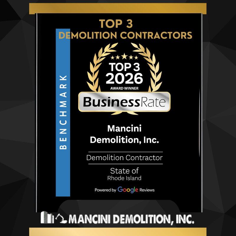 Mancini Demolition es un contratista de demolición familiar de tres generaciones fundado y establecido por Ralph Mancini Sr. en 1948, que presta servicios en todo Rhode Island, Massachusetts y el sureste de Connecticut.