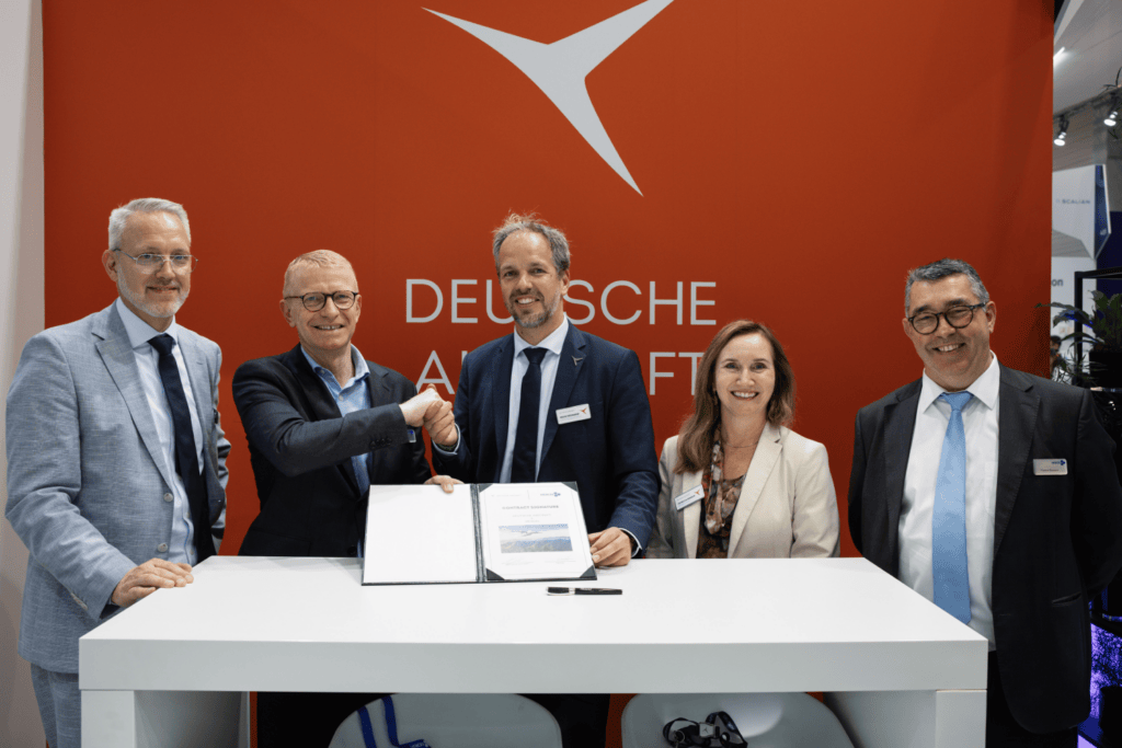 Hexcel and Deutsche Aircraft sign partnership (Source: Deutsche Aircraft)