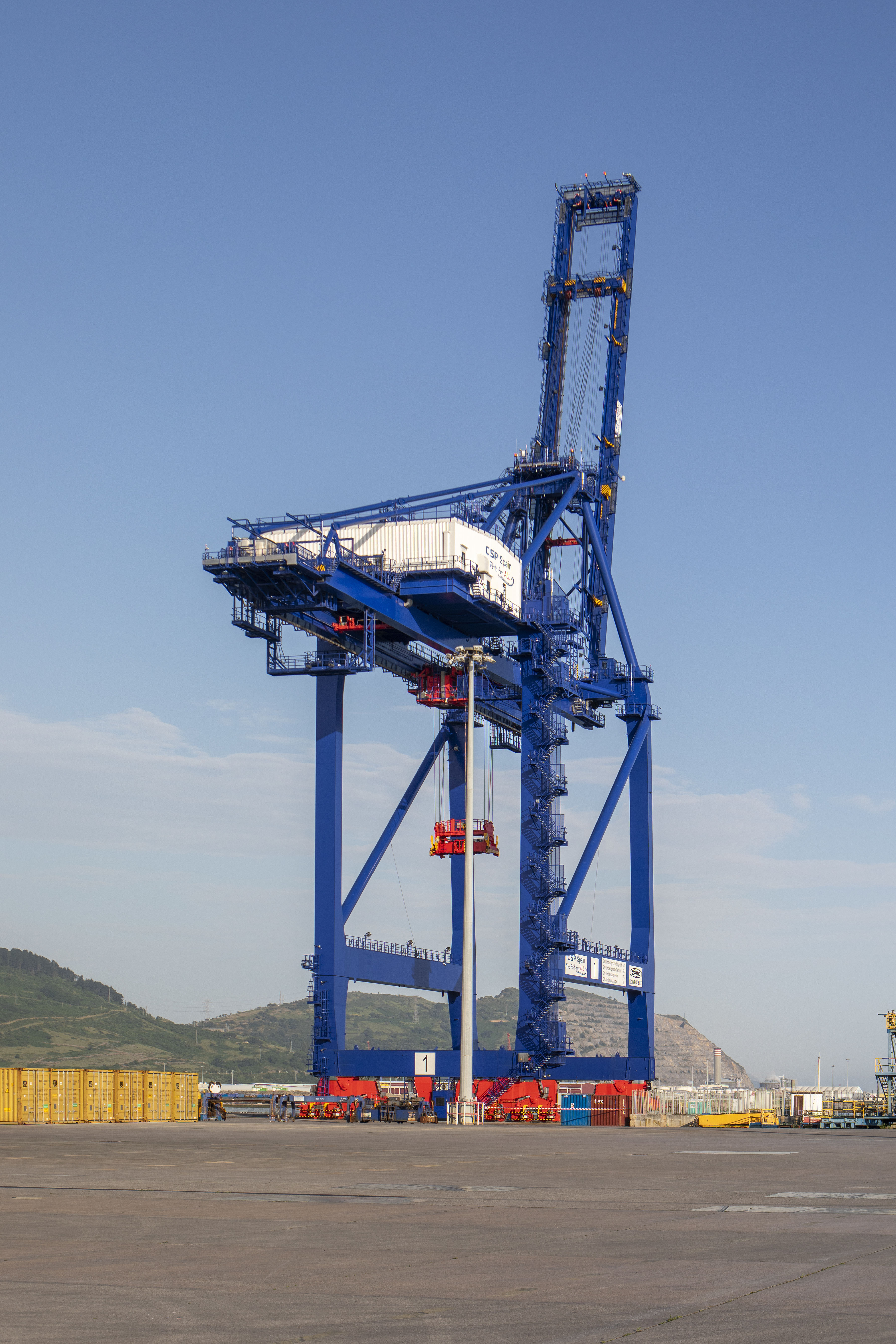 STS crane