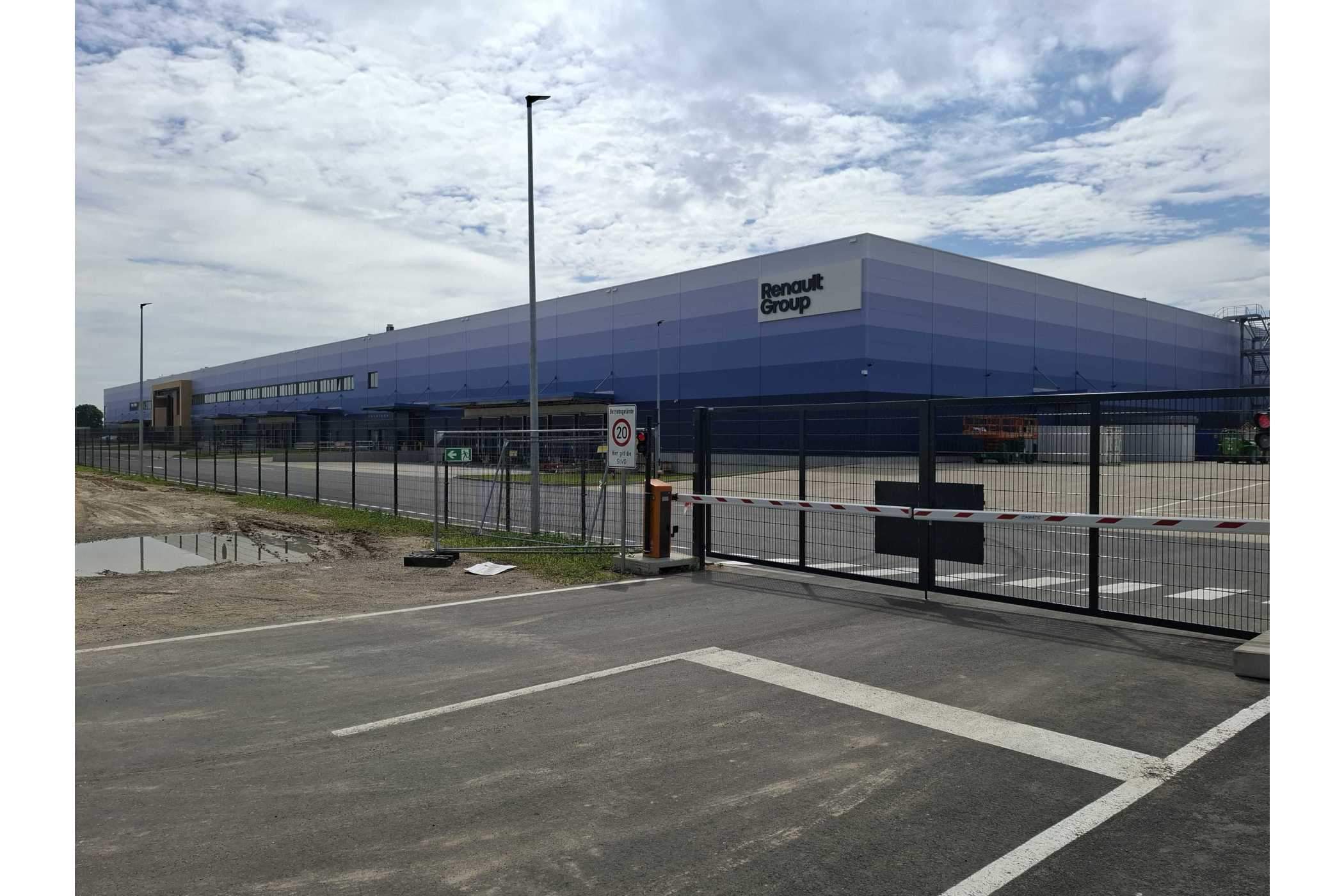 O novo centro logístico de peças da Renault Alemanha, desenvolvido pela Marq Logistics, tem uma área de 24.000 metros quadrados. (Fonte: Gunnar Knüpffer)