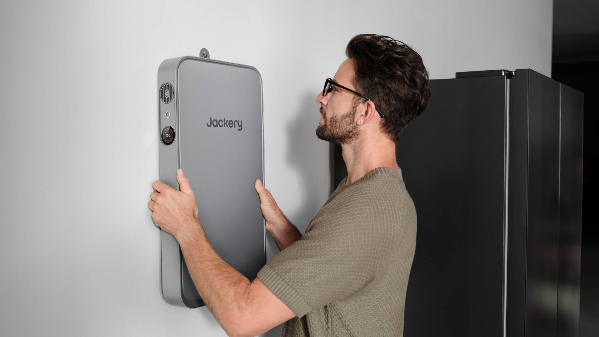 Jackery FridgeGuard. Image credit: Jackery